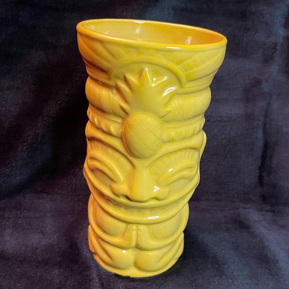 RARE One Hundred 80 Degrees Hurricane Pineapple Princess I Lava Tiki collection - Picture 5 of 8